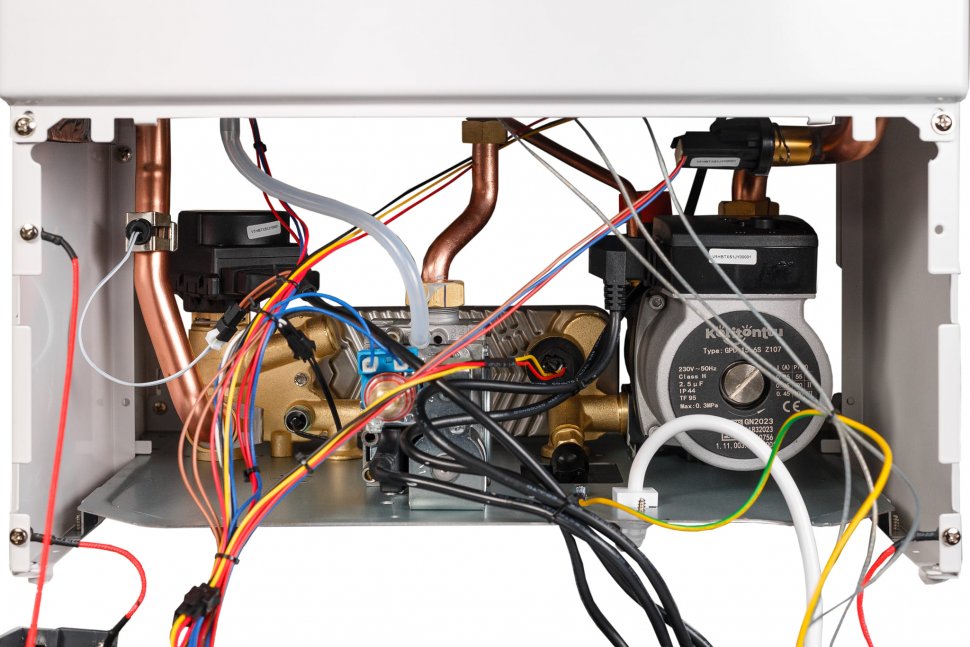 Настенный газовый котел Kotitonttu Toivo T-18 DК OpenTherm